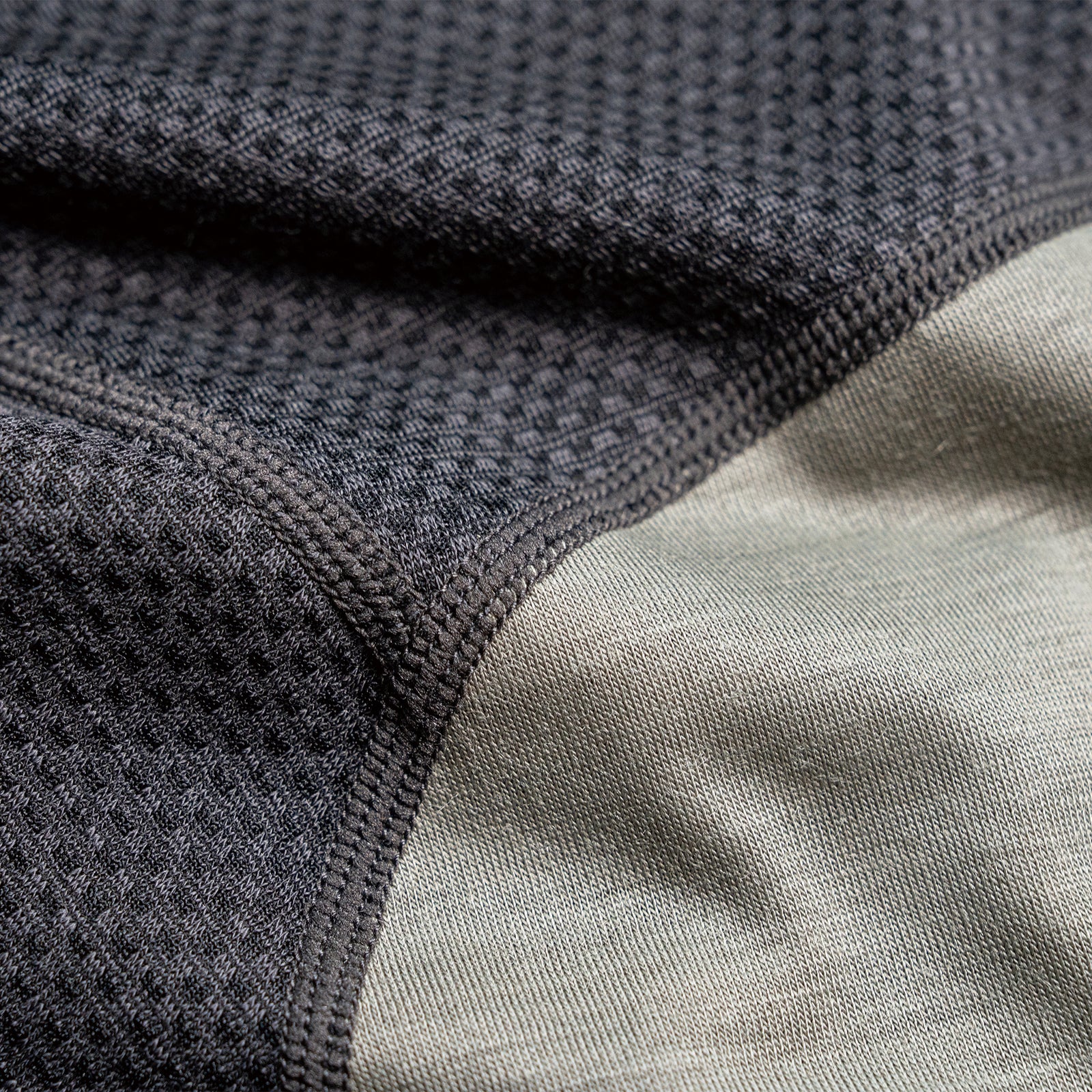 STATIC / CHORD WOOL SLEEVELESS | STATICBLOOM ONLINE STORE